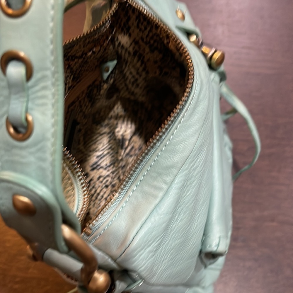 Handbag - Picture 12 of 14